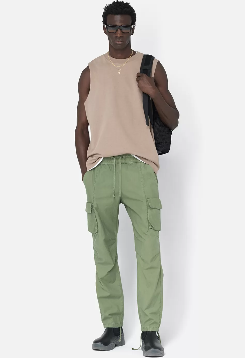 Fashion JOHN ELLIOTT Back Sateen Cargo Pants Olive