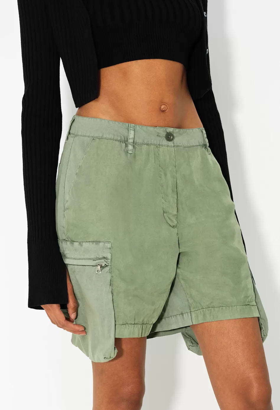 Hot JOHN ELLIOTT Paneled Utility Short WashedOlive