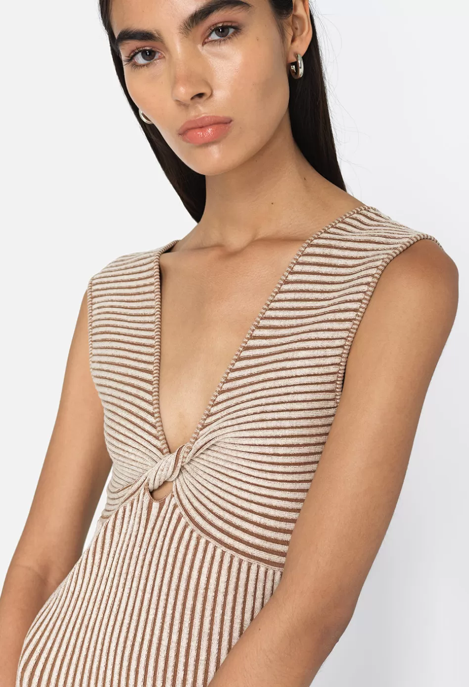 Discount JOHN ELLIOTT Piper Silk Rib Twist Dress Mocha